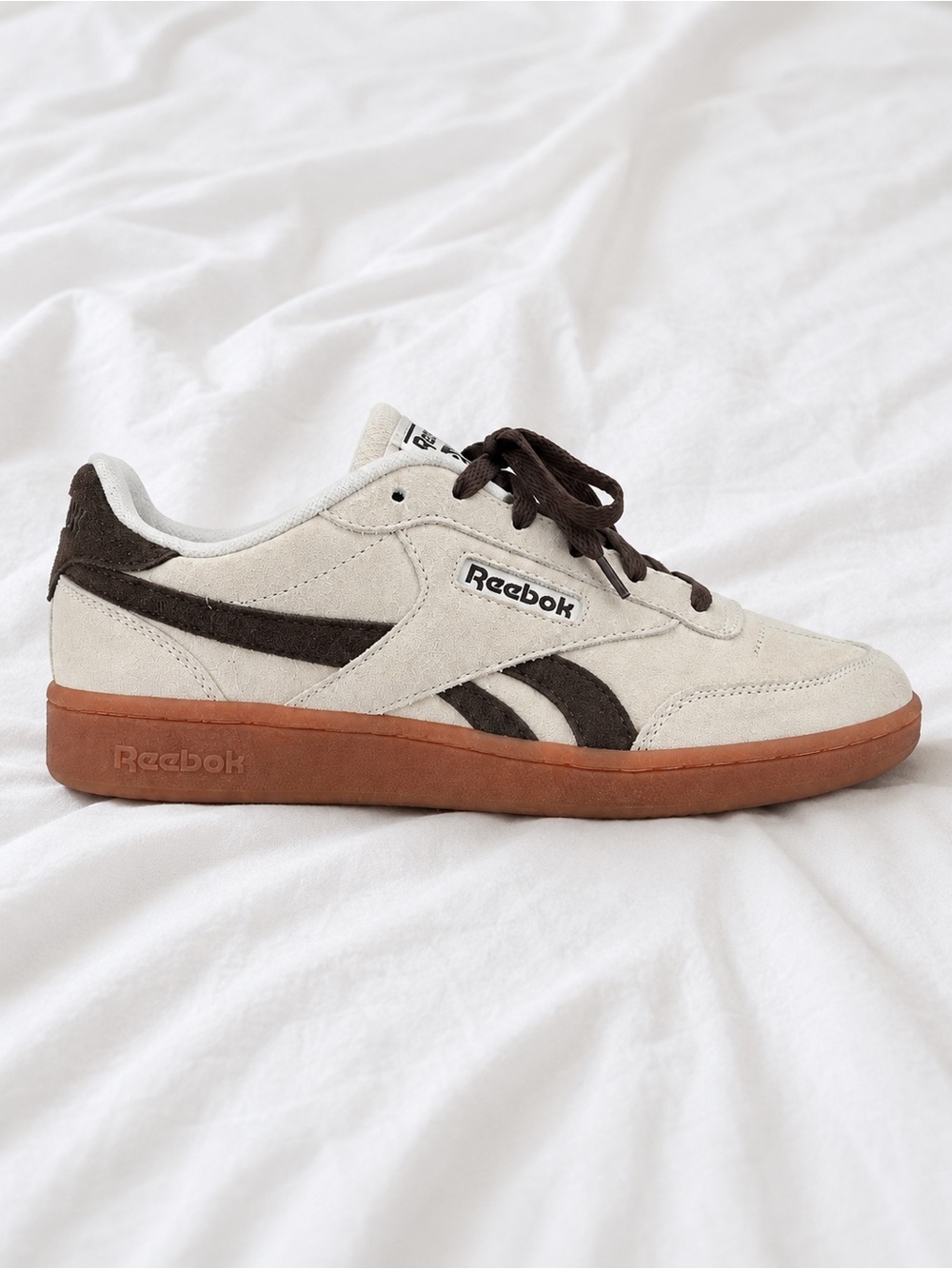 Free Shipping Women Reebok Cream and Brown Suede Sneakers - Picture 4 of 4